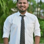 business, indian, businessman, asian, male, selling, entrepreneur, portrait, asia, money, person, professional, young, office, job, rich, budget, currency, success, laptop, work